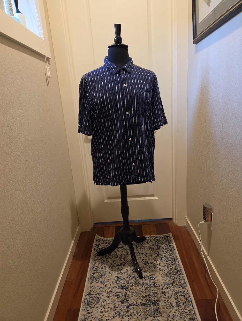Jackthreads Striped Navy Button-Down Short Sleeve Shirt for Women
